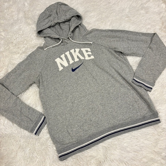 Nike Sportswear Varsity  Pullover Hoodie  BV3973-063 gray Women’s Small - Picture 1 of 9